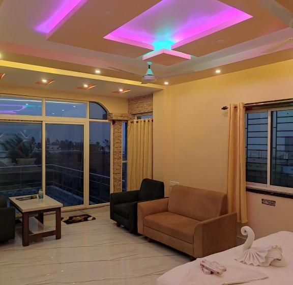 Полулюкс, Sweet Dream Beach Resort !! 50 Mts From Beach ! Peaceful Room With Garden View Free Parking !!