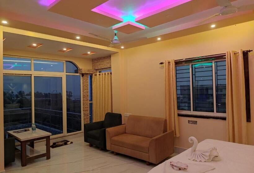 סוויטת ג'וניור, Sweet Dream Beach Resort !! 50 Mts From Beach ! Peaceful Room With Garden View Free Parking !!