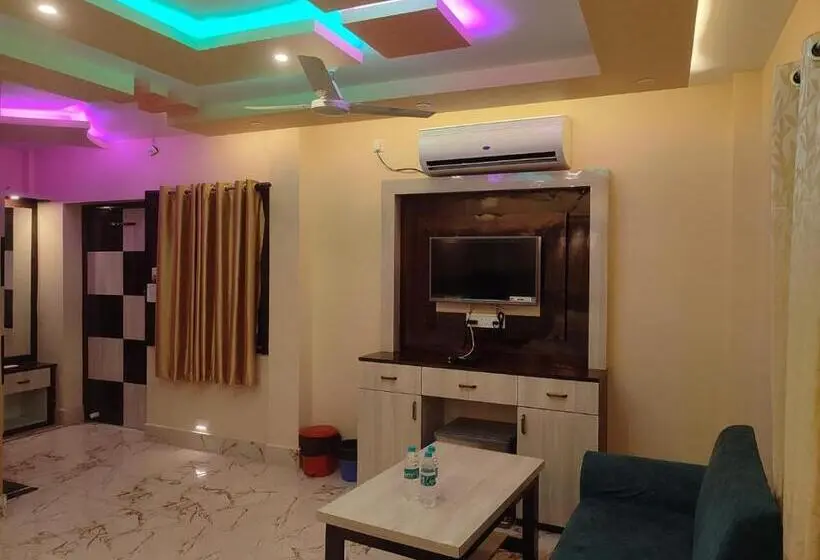 Standard Kolmen Hengen Huone Allasnäkymä, Sweet Dream Beach Resort !! 50 Mts From Beach ! Peaceful Room With Garden View Free Parking !!