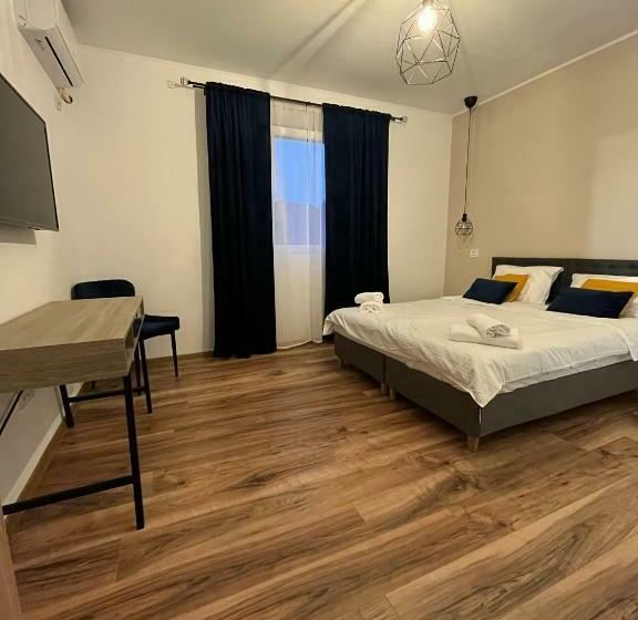 اتاق استاندارد, Maison 25