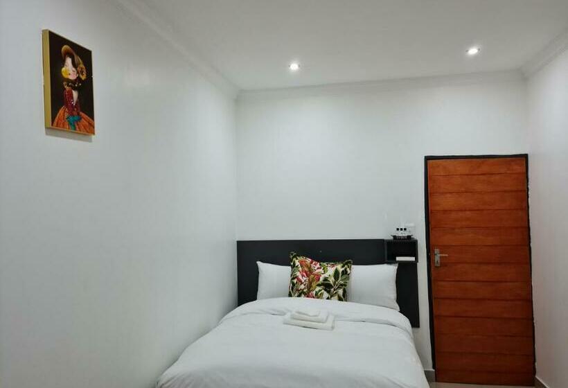 Номер Стандарт, Maison Akiba