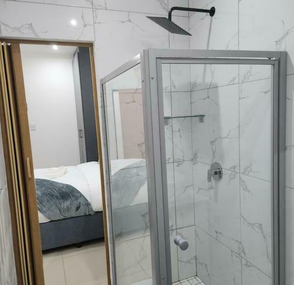 Номер Стандарт, Maison Akiba