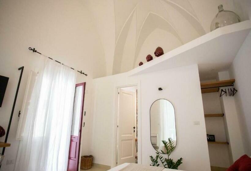 חדר סטנדרט, Corte Arneo 1939