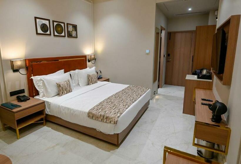 غرفة قياسية, Kings Kraft The Park Executive