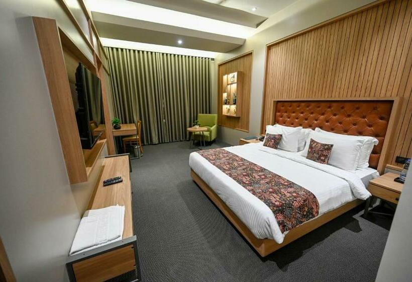 إستوديو قياسى, Kings Kraft The Park Executive