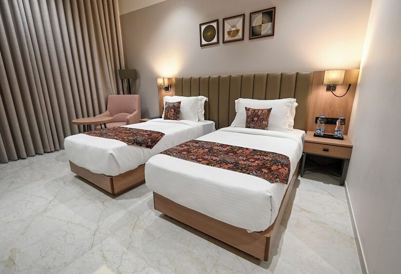 غرفة قياسية, Kings Kraft The Park Executive