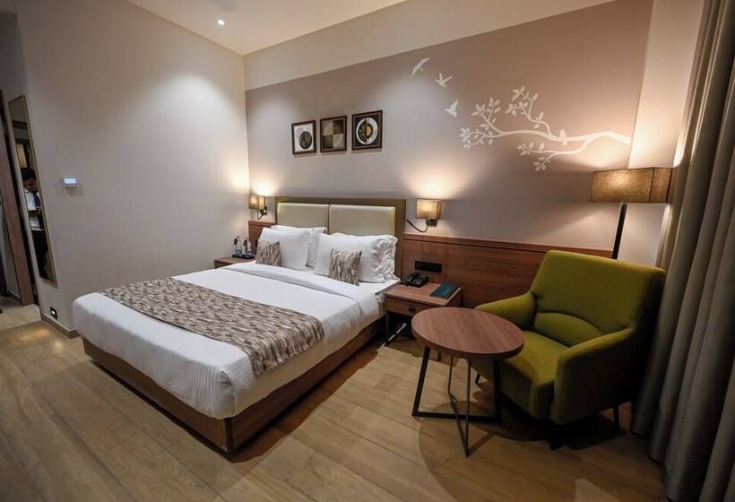 غرفة قياسية, Kings Kraft The Park Executive