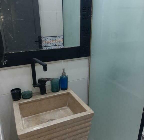 اتاق اکونومی یک تخته, King Tout Hotel Pyramids View