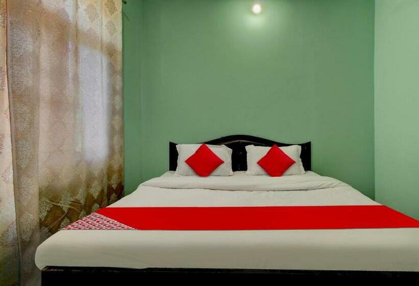 트리플 클래식 룸, O Wooden Cave By M2