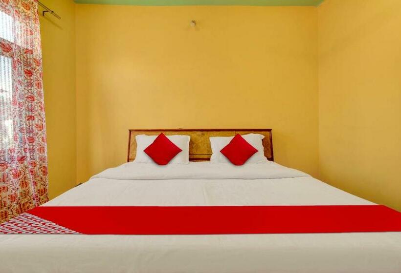 트리플 클래식 룸, O Wooden Cave By M2