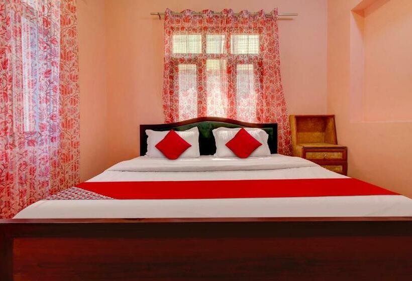 트리플 클래식 룸, O Wooden Cave By M2