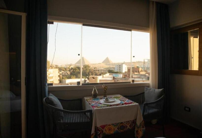 اتاق استاندارد سه نفره, King Tout Hotel Pyramids View