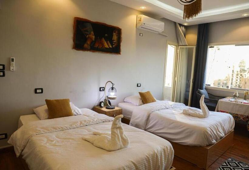 اتاق استاندارد سه نفره, King Tout Hotel Pyramids View