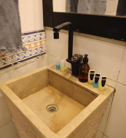 اتاق اکونومی, King Tout Hotel Pyramids View