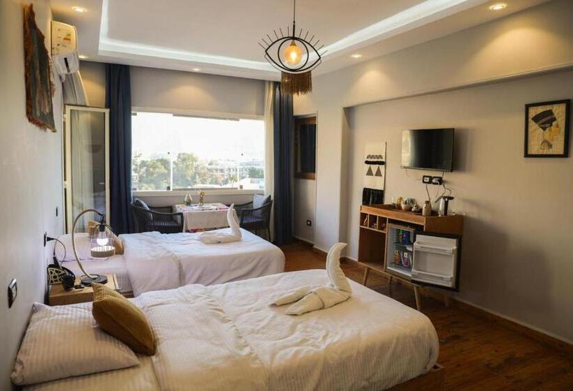 اتاق استاندارد سه نفره, King Tout Hotel Pyramids View