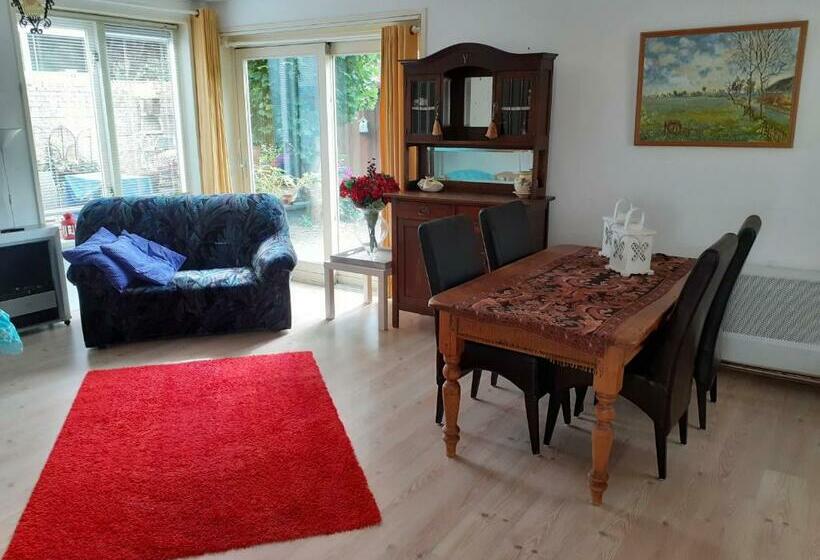 스탠다드 룸, Kop Vd Hondsrug1