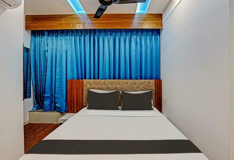 トリプルクラシックルーム, Collection O Hotel Swarg