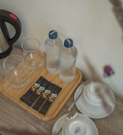 اتاق استاندارد, In Gremi