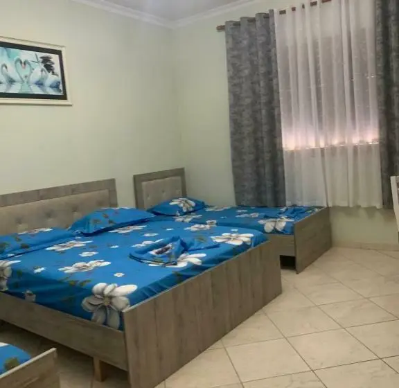 اتاق کلاسیک چهارنفره, Vila Eljus