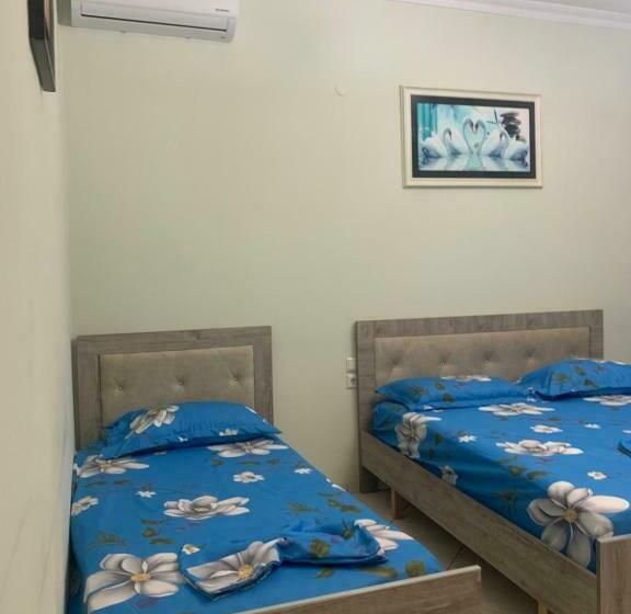 اتاق کلاسیک چهارنفره, Vila Eljus
