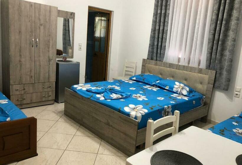 اتاق کلاسیک چهارنفره, Vila Eljus