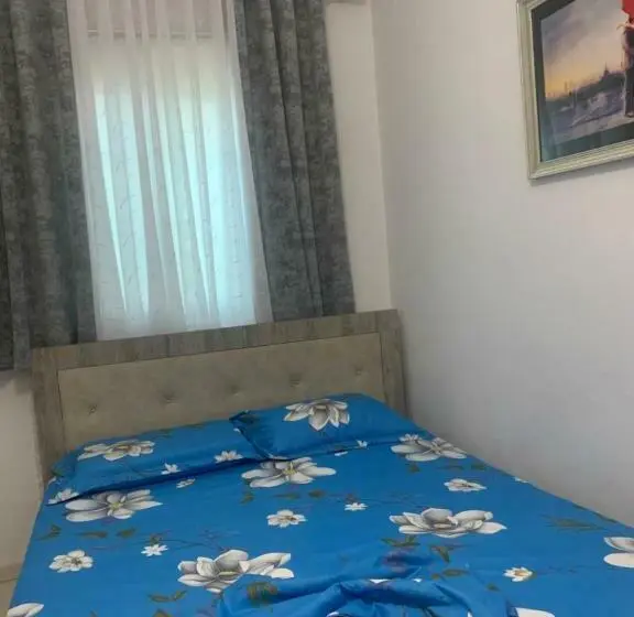 اتاق اکونومی, Vila Eljus