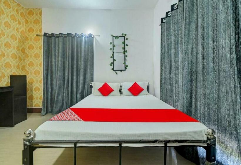 חדר קלאסי לשלושה, Oyo Flagship Ashiyana