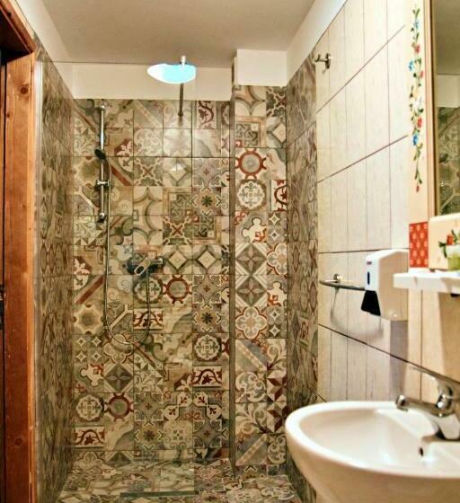 Номер Стандарт, Pensiunea 7 Tei