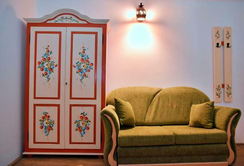 Номер Стандарт Трехместный, Pensiunea 7 Tei