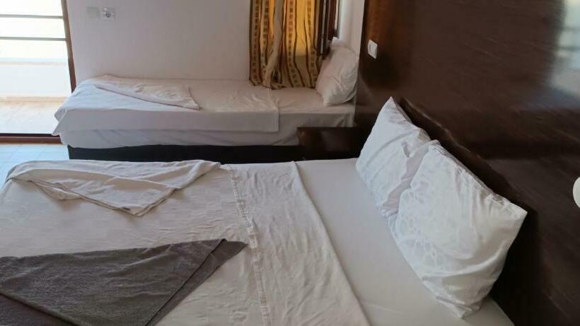 اتاق خانوادگی, Grand Atlas