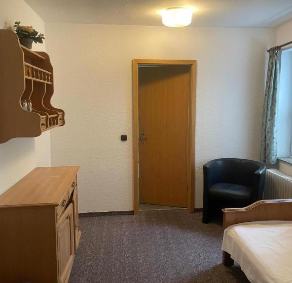 스탠다드 트리플 룸, Zum Markgrafen