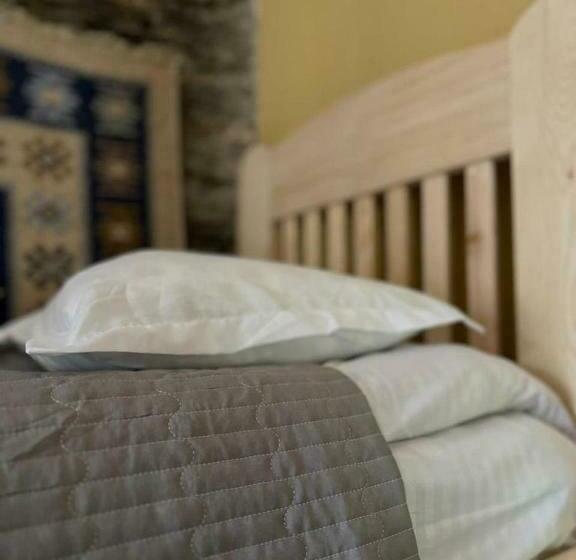 اتاق استاندارد چهار تخته, Guesthouse Divo Hut