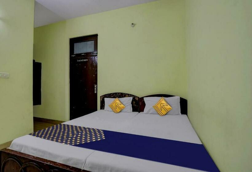 三人经典房间, Spot On 81542 Hotel Aryavart