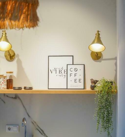 غرفة عائلية مطلّة علي الجبل, Mono House Kartepe