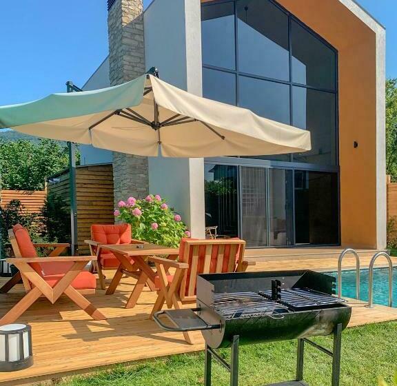 Семейный Номер Вид на Горы, Mono House Kartepe