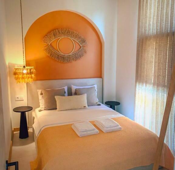 غرفة عائلية مطلّة علي الجبل, Mono House Kartepe