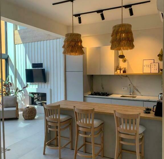 غرفة عائلية مطلّة علي الجبل, Mono House Kartepe