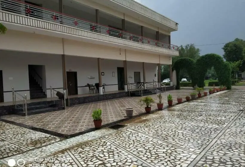 Chambre Deluxe, Goyal Bhawan