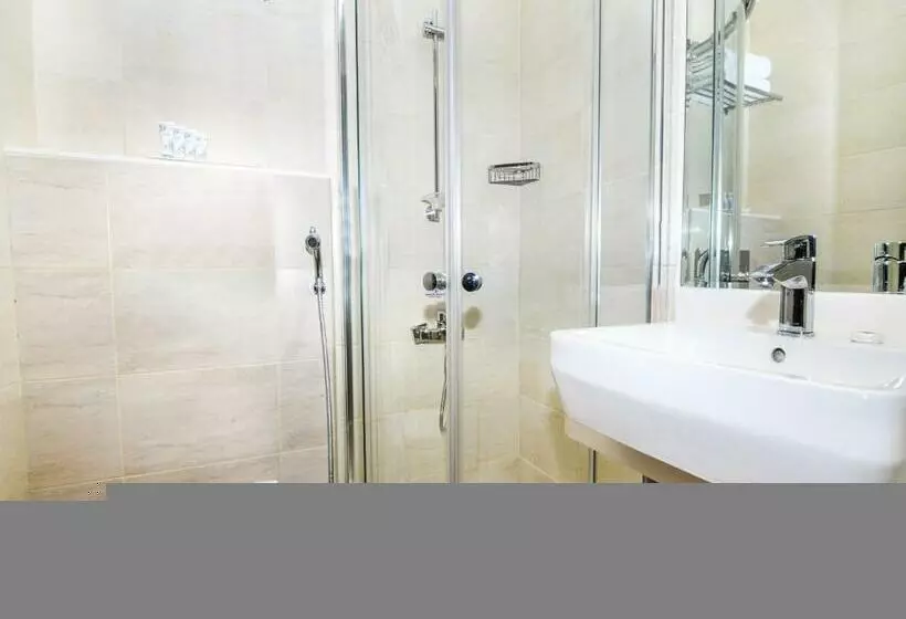 Classic-huone, Action Hotel Ras Al Khaimah