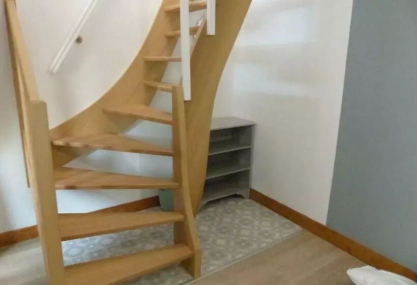 スタンダード4人部屋, Chambre D Hôtes Logis De Saint Jean