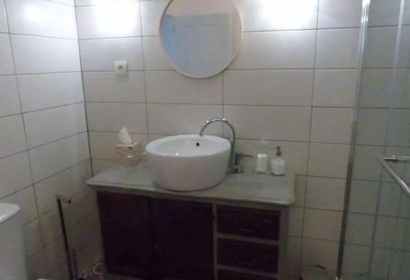 コンフォートルーム, Chambre D Hôtes Logis De Saint Jean