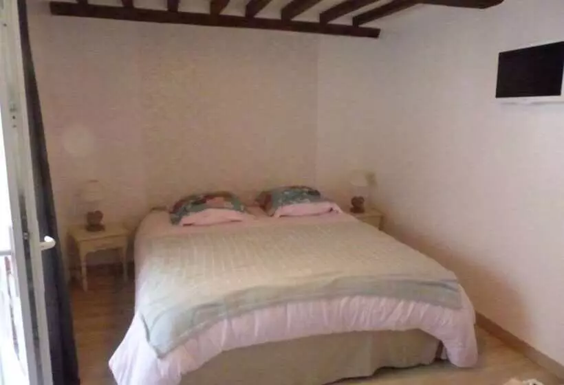 コンフォートルーム, Chambre D Hôtes Logis De Saint Jean