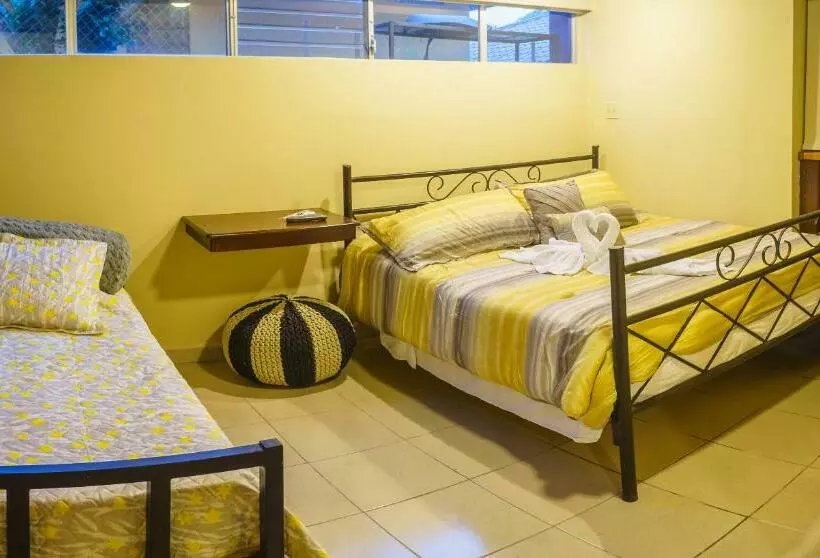 Standard Kolmen Hengen Huone, Central Boquete