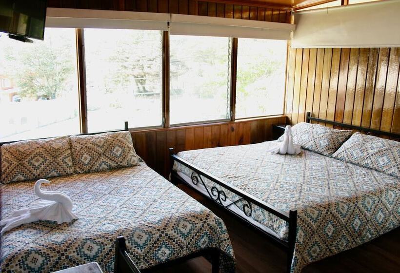 4인용 스탠다드 룸, Central Boquete