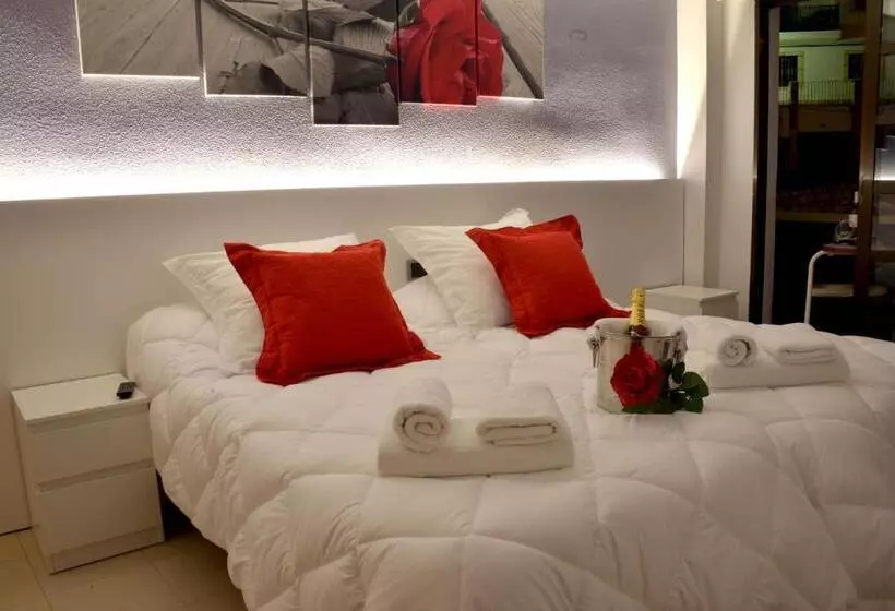 اتاق استاندارد با بالکن, Hostal El Júcar