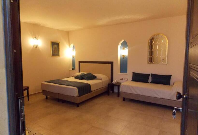 Номер Стандарт Трехместный, Riad Comfort Rooms