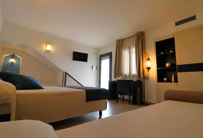 Четырехместный Номер Deluxe, Riad Comfort Rooms