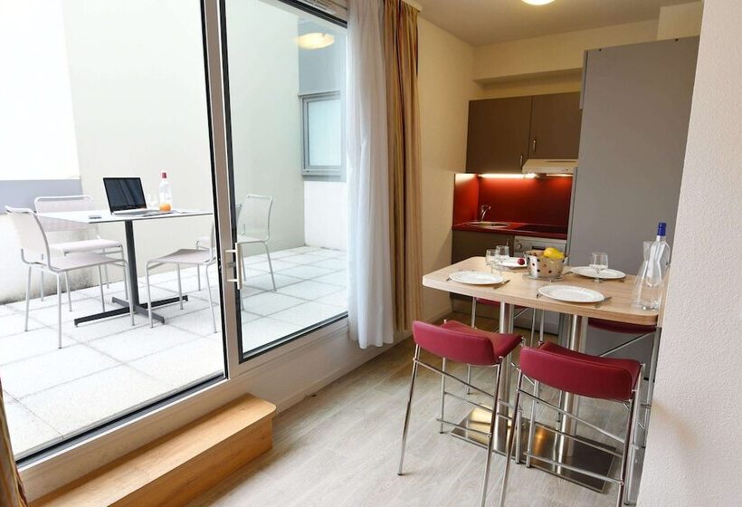 Люкс с Террасой, Appart Hôtel Mer & Golf City Bordeaux Bassins à Flot