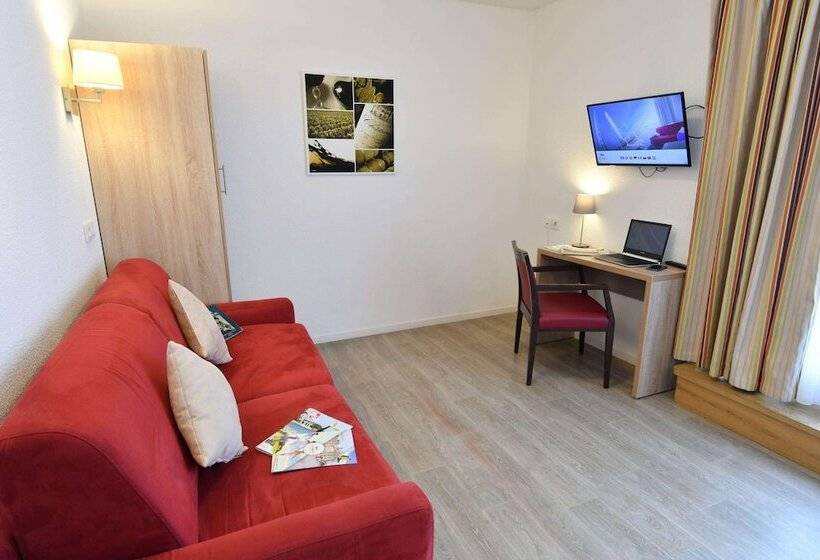 Suite with Terrace, Appart Hôtel Mer & Golf City Bordeaux Bassins à Flot