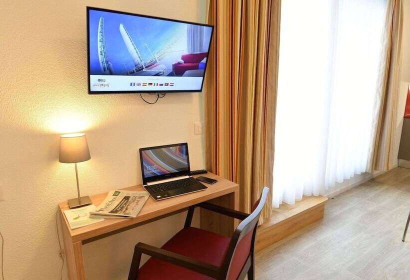 Люкс с Террасой, Appart Hôtel Mer & Golf City Bordeaux Bassins à Flot